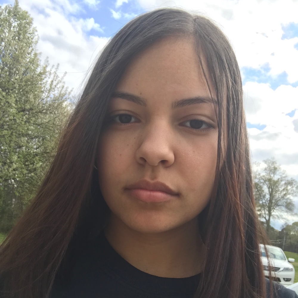 Meet your Posher, Alyson
